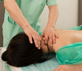 Massage avec ostéochondrose cervicale