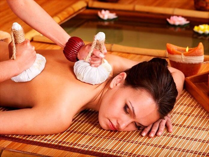 Réaliser une séance de massage sur glace